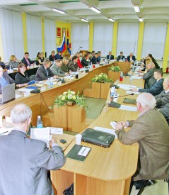 Компания «Янтарьэнерго» впервые вынесла проект пятилетней инвестиционной программы на общественные слушания Компания «Янтарьэнерго» впервые вынесла проект пятилетней инвестиционной программы на общественные слушания