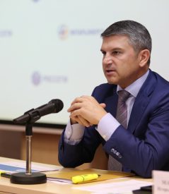 Игорь Маковский: «Усиление сил и средств на востоке области позволит обеспечить стабильную работу энергосистемы» Игорь Маковский: «Усиление сил и средств на востоке области позволит обеспечить стабильную работу энергосистемы»