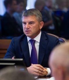 Игорь Маковский: «Приоритетный проект на 2 года — программа реконструкции и развития» Игорь Маковский: «Приоритетный проект на 2 года — программа реконструкции и развития»