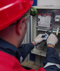 За первую неделю работы в Дагестане специалисты «Янтарьэнерго» установили 38 «умных» счетчиков За первую неделю работы в Дагестане специалисты «Янтарьэнерго» установили 38 «умных» счетчиков