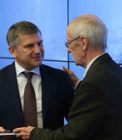 Нагрудным знаком «Россетей» отмечен Борис Семёнович Затопляев Нагрудным знаком «Россетей» отмечен Борис Семёнович Затопляев
