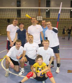 Сборная филиала «Янтарьэнерго» участвует в турнире по волейболу Советского городского округа